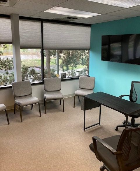 Eleanor Health group therapy meeting room in Everett Washington
