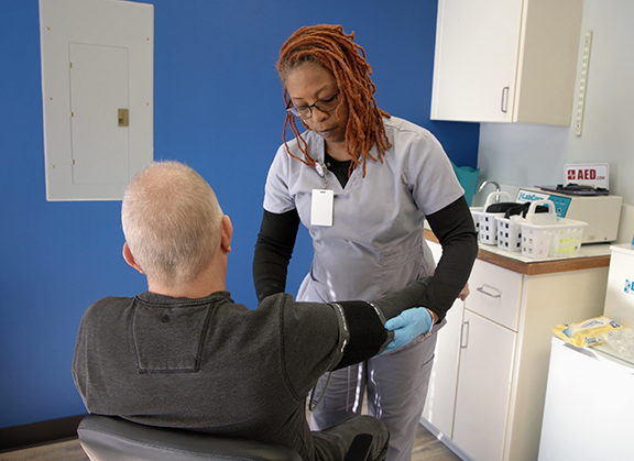 Eleanor Health Nurse helping member with addiction recovery treatment
