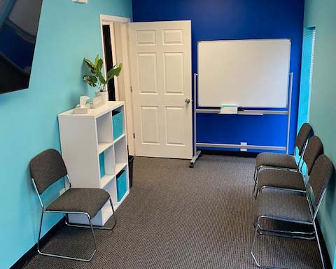 Group therapy meeting room at the Eleanor Health Clinic in Youngstown, Ohio