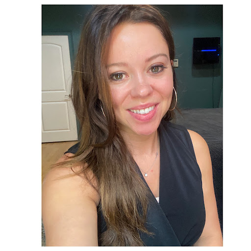 Ashley, a Nurse Practitioner for Eleanor Health in Mooresville, North Carolina