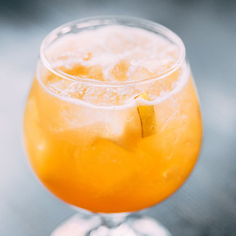 A cider sangria mocktail for a perfect sober party